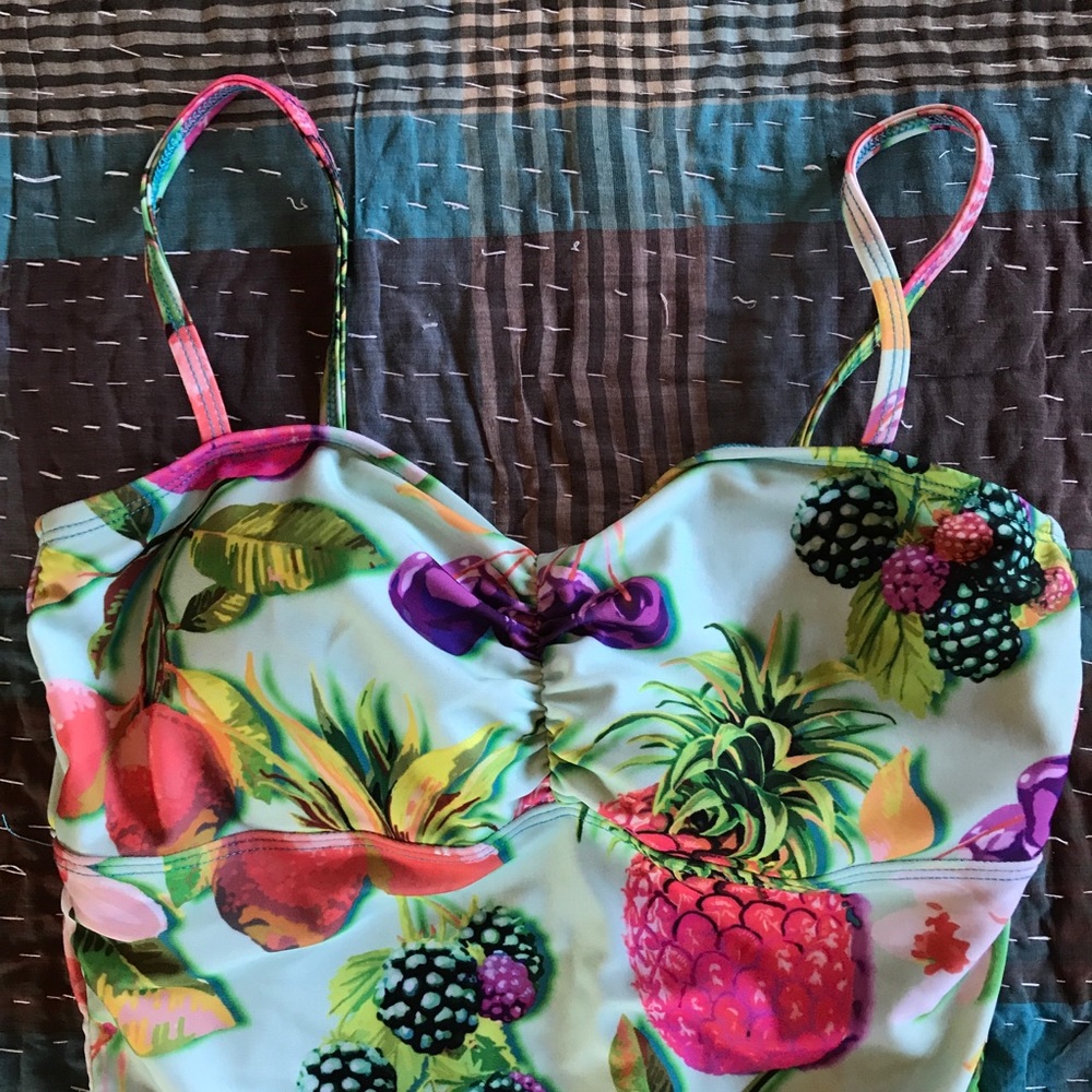 Popina NEVER WORN bathing suit
